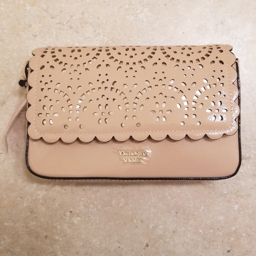 VICTORIA'S SECRET BEIGE CROSSBODY NWT